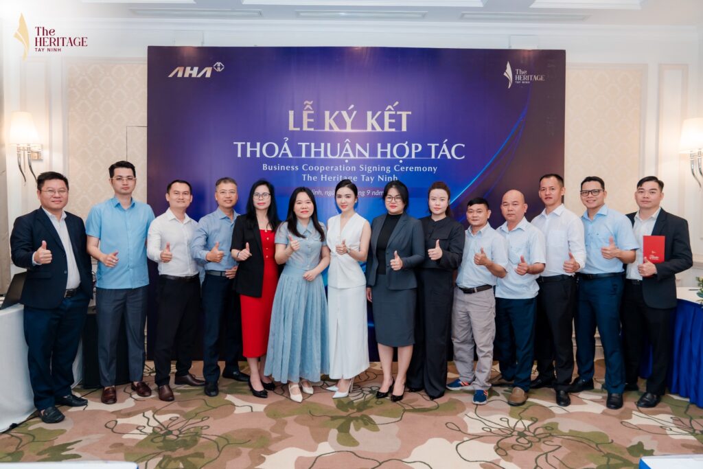 Toàn cảnh lễ ký kết thỏa thuận hợp tác giữa AHA Việt Nam và các đối tác